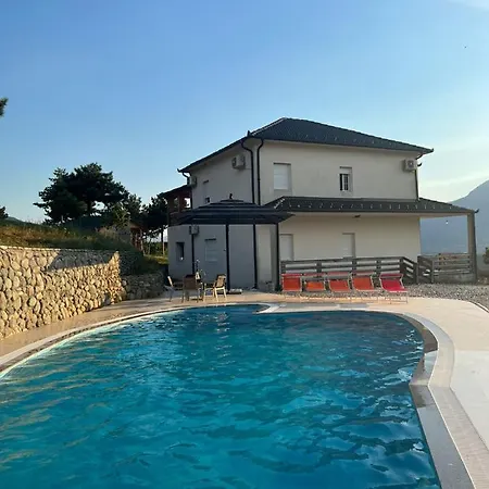 Vila Rrogam, Tropoje
